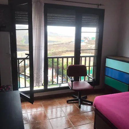 Lanzate Habitación en casa particular *