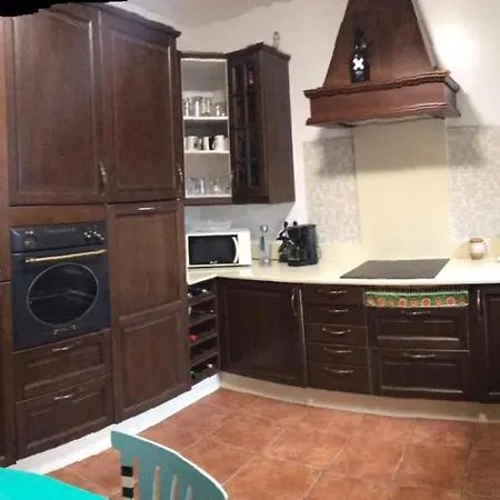 Lanzate בית אירוח *