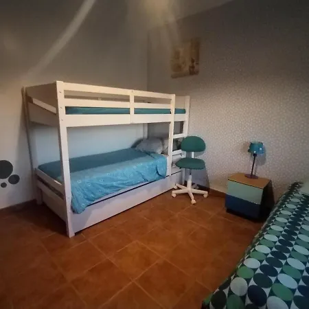 Lanzate בית אירוח *